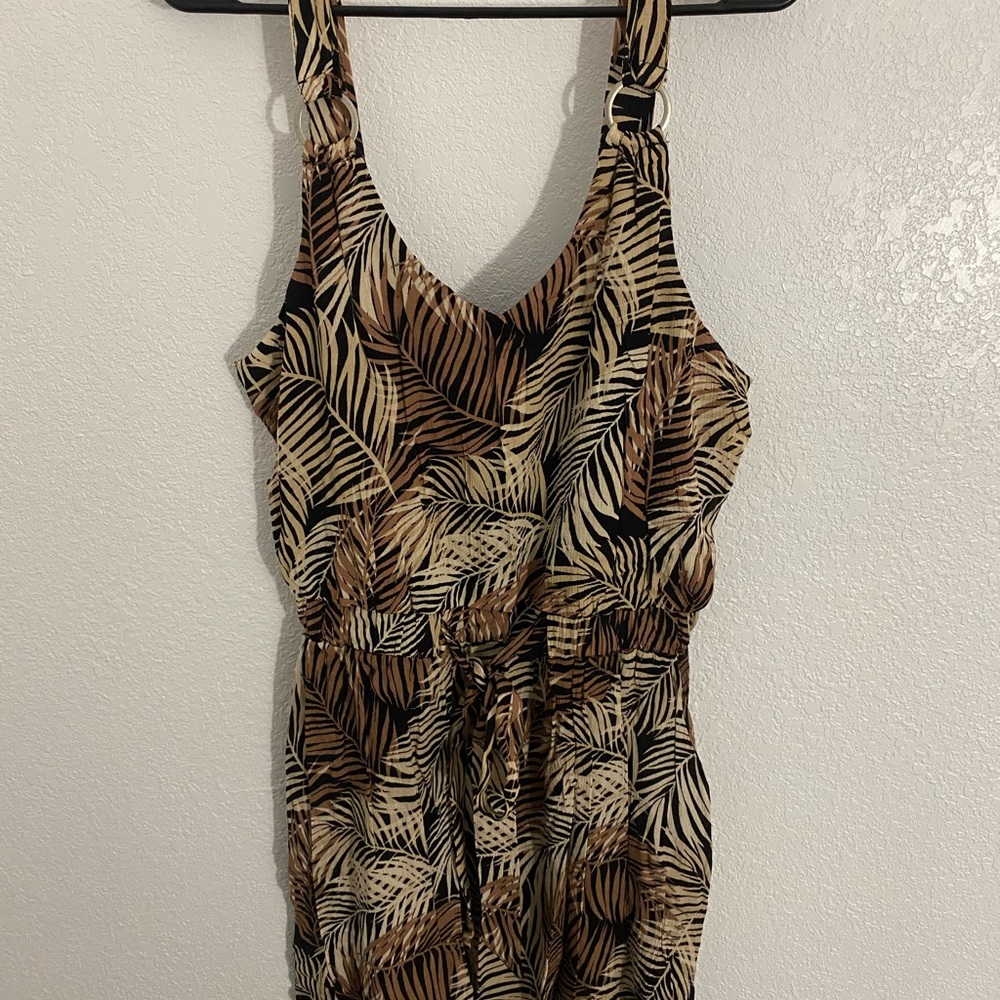 Leaf Print Sleeveless Dress